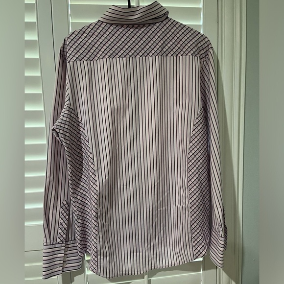 7 Diamonds button down - Picture 3 of 3